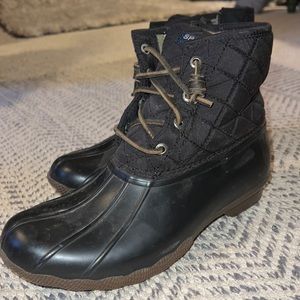 Sperry Quilted Duck Boots Size 7.5 Black